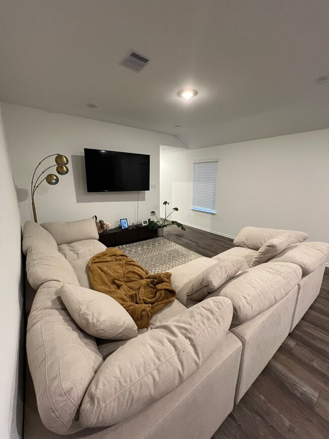 Building Photo - 5955 Canyon Dawn Dr