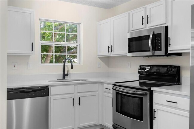 Foto del edificio - 6554 Arbor Gate Dr SW
