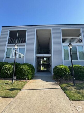 Building Photo - 321 Laurens St SW