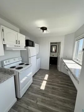 Foto del edificio - 16 E 6th St