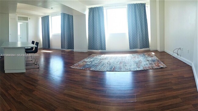 Foto del edificio - 1 Glen Royal Pkwy