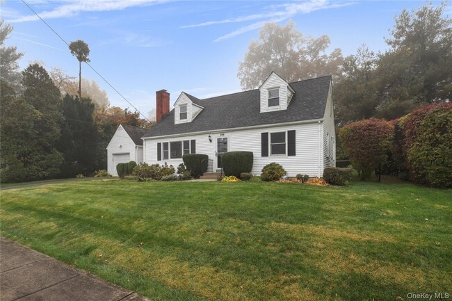 Building Photo - 216 Poe St