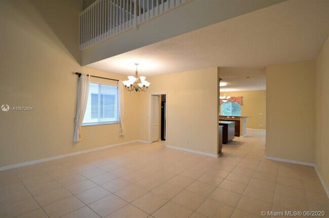 Foto del edificio - 19343 SW 60th Ct