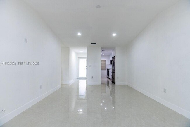 Foto del edificio - 5240 SW 139th Pl