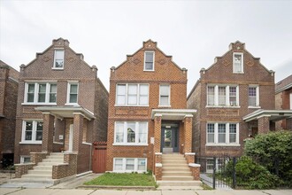 Building Photo - 4508 S Mozart St