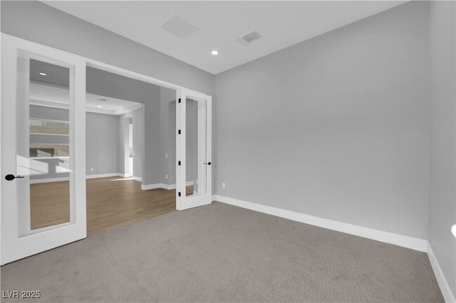 Foto del edificio - 10648 Stone Ledge Ave