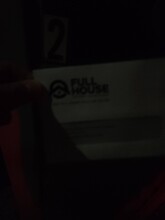 Building Photo - 130-45e 45e Av