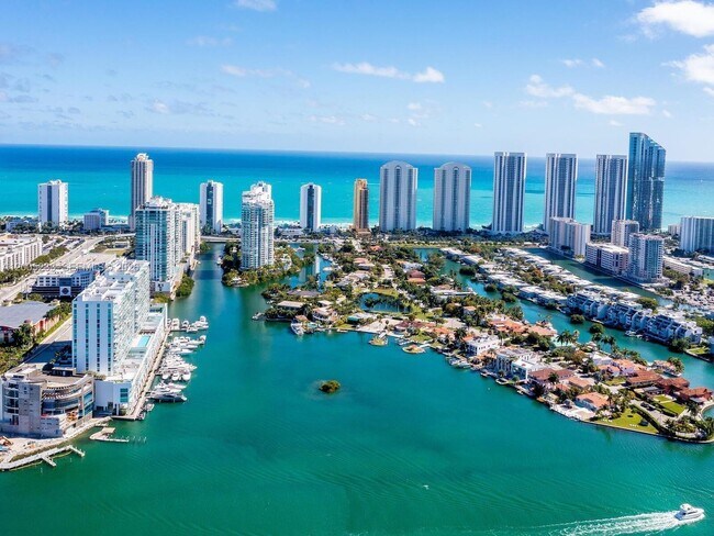 Foto del edificio - 400 Sunny Isles Blvd
