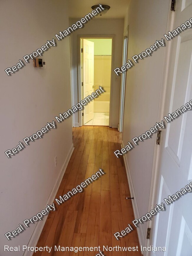 Building Photo - 3 br, 2 bath House - 399 Conestoga Drive