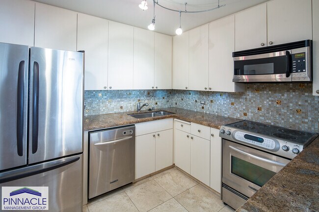 Foto del edificio - 1860 Ala Moana Blvd