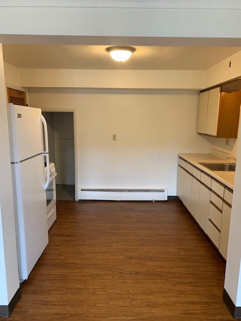 Foto del edificio - 463 E 7th Ave