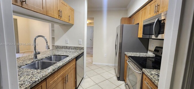 Building Photo - 6530 Emerald Dunes Dr