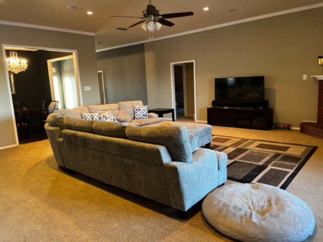 Living Room - 12501 Hartford Ave