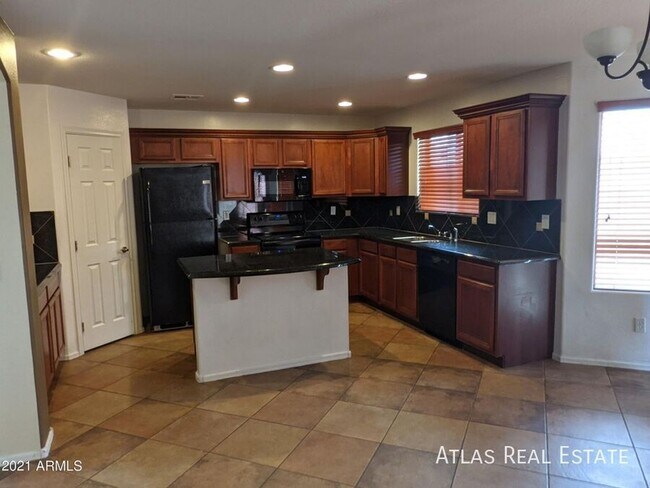 Foto del edificio - 3919 W South Butte Rd