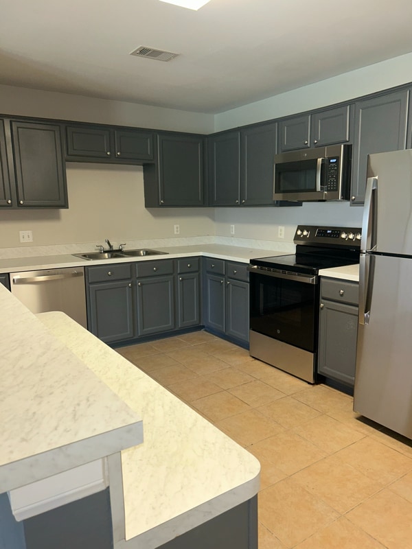 Building Photo - 23338 High Pt St