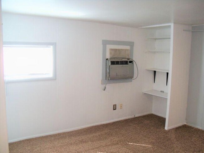 Building Photo - bedroom in Billings MT 59101