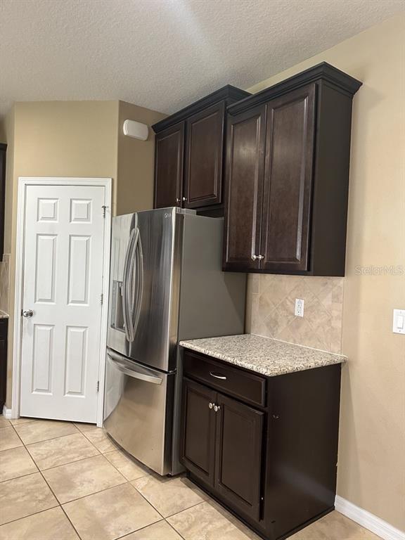 Foto del edificio - 3034 Winglewood Cir