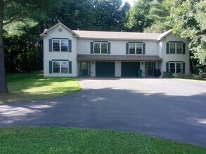 Building Photo - 25275 Partlow Dr