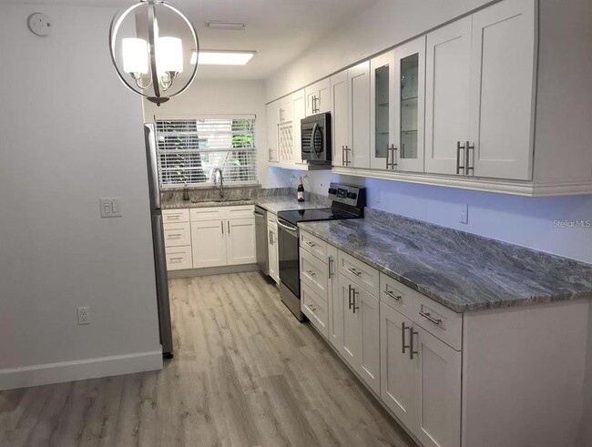 Foto del edificio - 517 S Summerlin Ave
