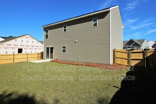 Building Photo - 410 Finch Ln