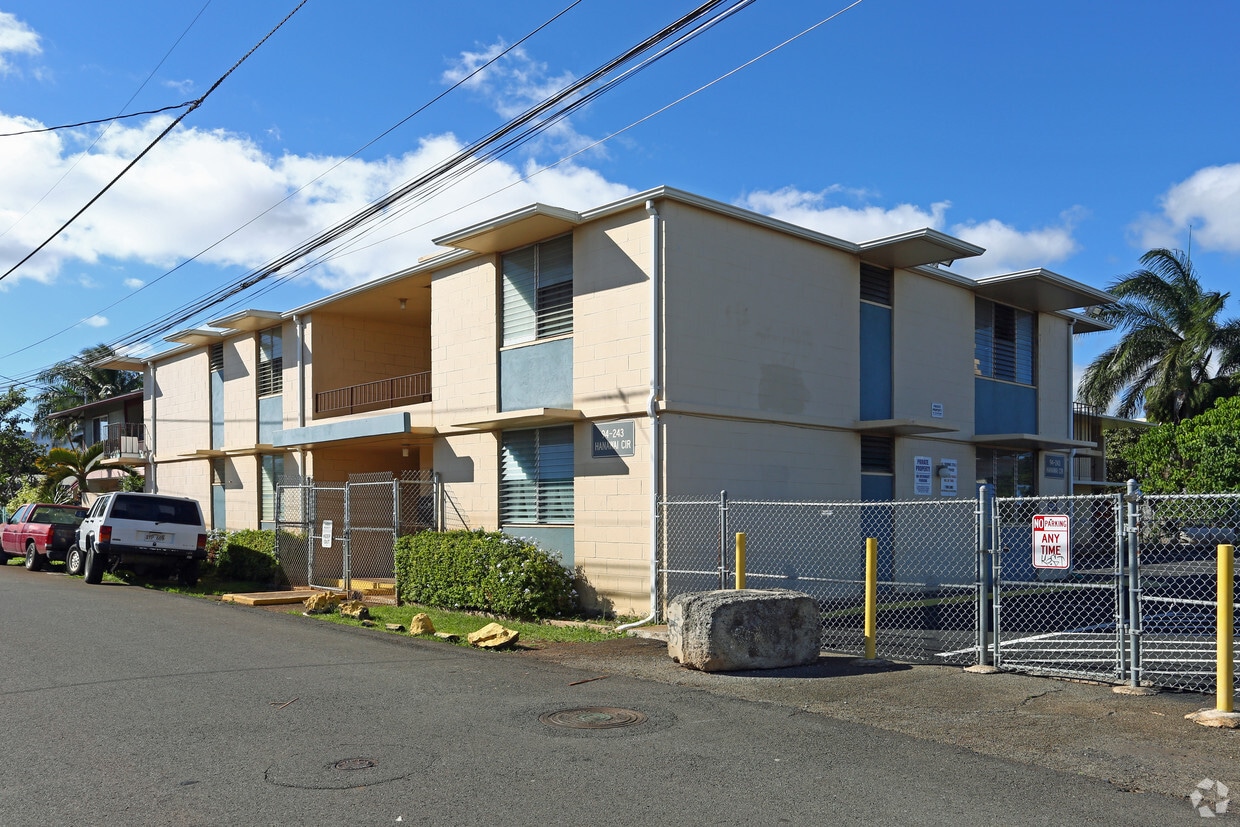 94243 Hanawai Cir, Waipahu, HI 96797 Apartments in Waipahu, HI