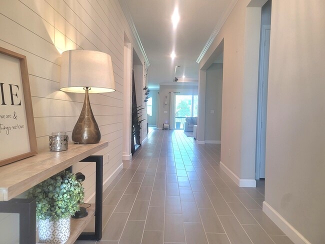 Foto del edificio - 1118 Arrowhead Point Rd