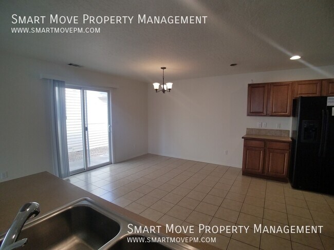 Building Photo - Charming 3bdrm in Charter Pointe Subdivision