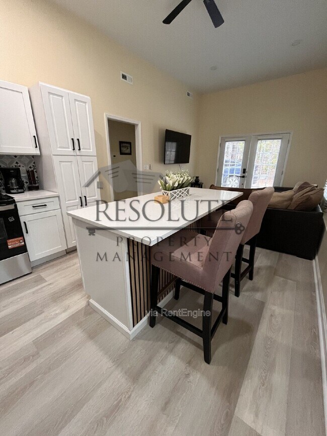 Foto del edificio - 6009 Garrett Rd