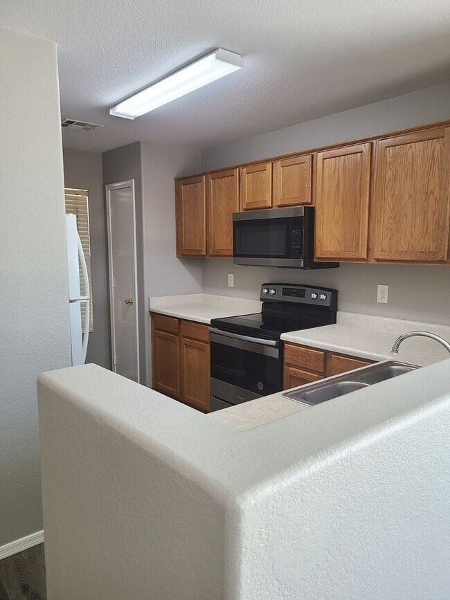 Foto del edificio - 19408 N Smith Dr