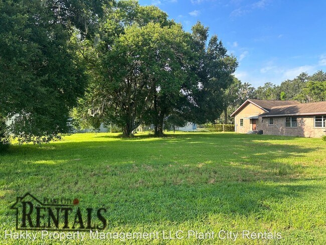 Building Photo - 3 br, 1 bath House - 2812 Clemons Rd