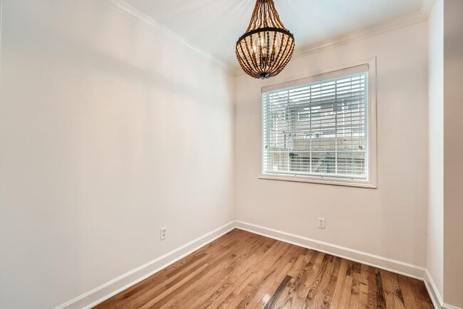Building Photo - 2232 Dunseath Ave NW