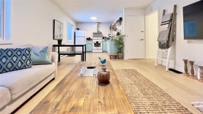 Foto del edificio - 471 Horseshoe Lake Rd