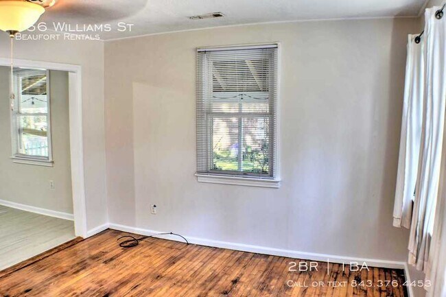 Foto del edificio - 156 Williams St Beaufort, SC 29902