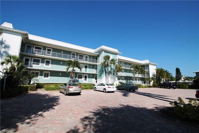 Foto del edificio - 1120 Little Neck Ct
