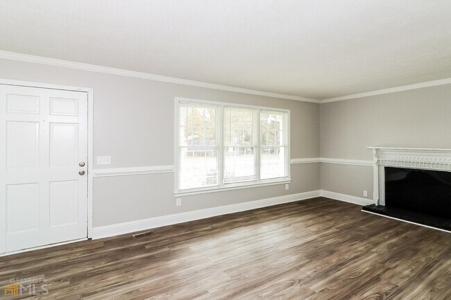 Foto del edificio - 4526 Westview Dr