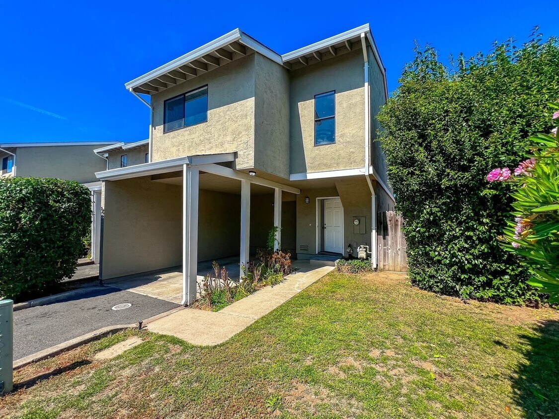 Foto principal - Beautifully Renovated Two Bedroom Napa Tow...