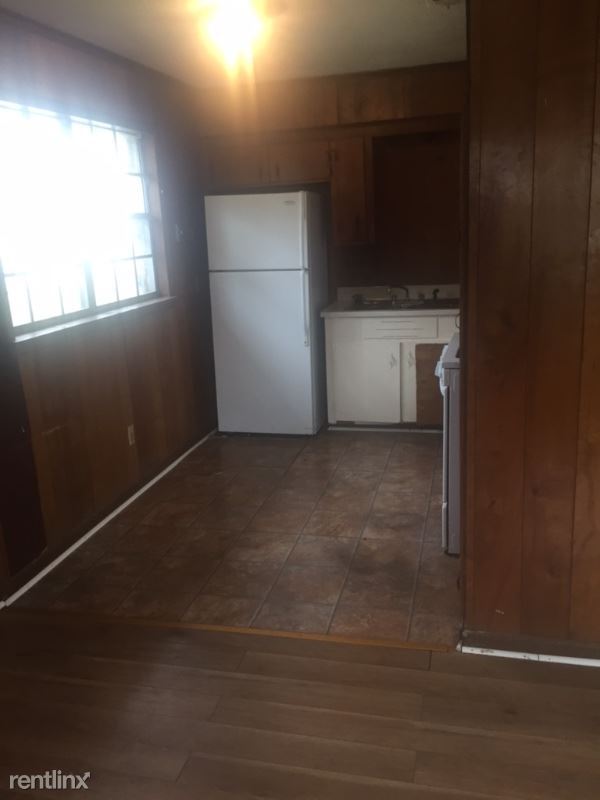 Building Photo - 1 br, 1 bath House - 1722 First Ave