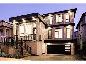Building Photo - 14742-1462A 62 A Ave