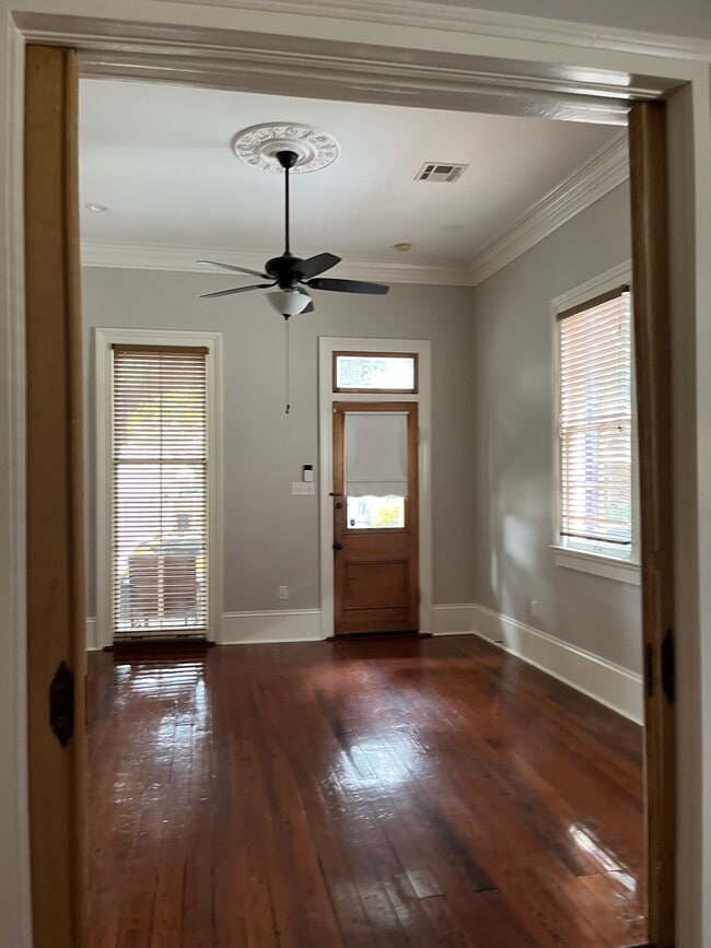 Foto del edificio - 218 N Alexander St