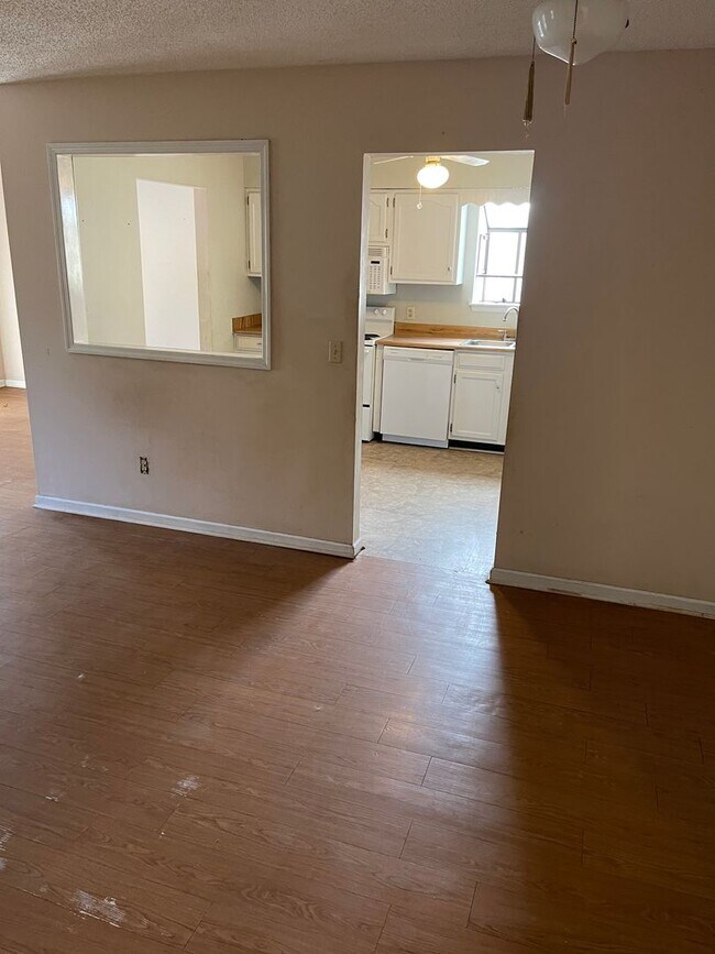 Foto del edificio - 2509 Arthurs Ct Ln