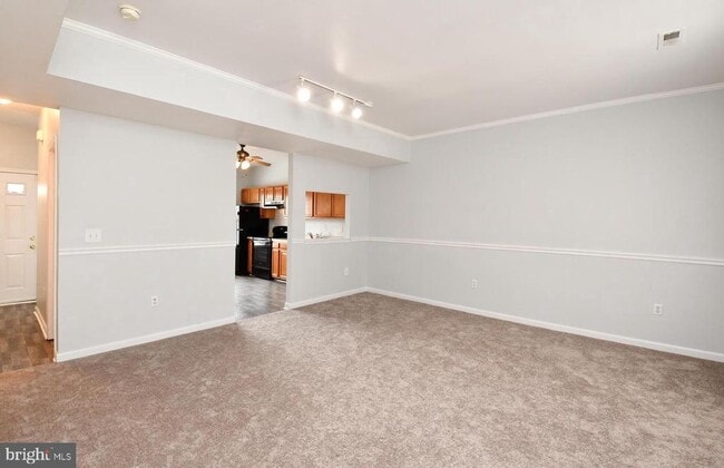 Building Photo - 10914 Coreys Way