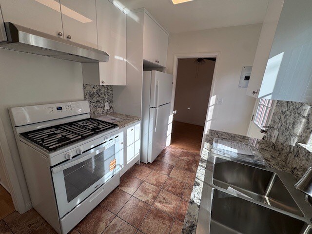 Foto del edificio - 3413 W Alameda Ave