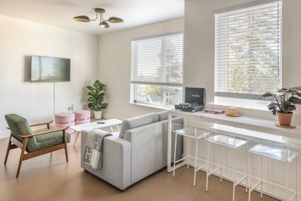 Photo - The Laureate Apartments