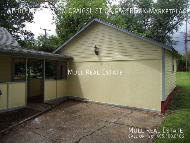Building Photo - 610 E Harrison Ave