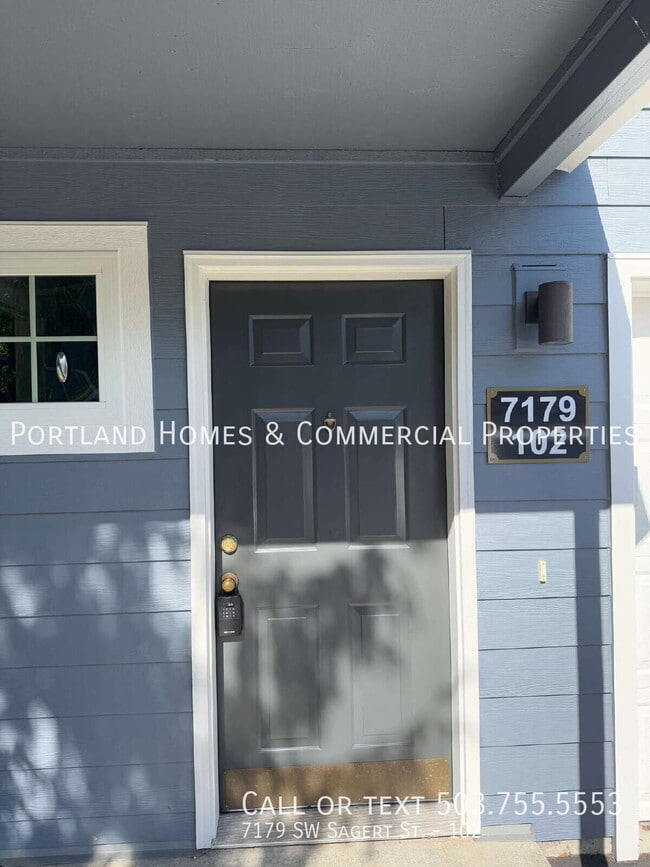 Building Photo - 7179 SW Sagert St
