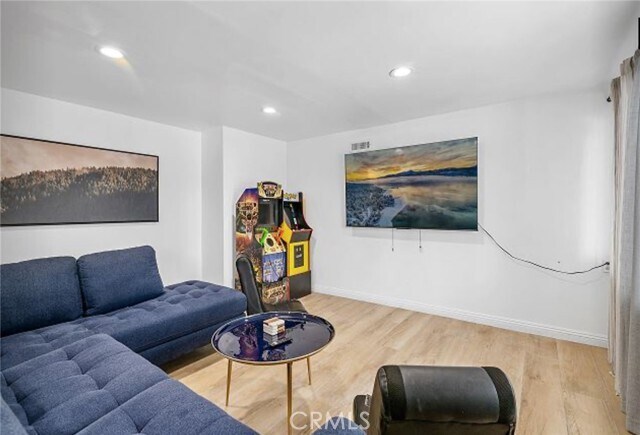 Foto del edificio - 805 Cove Dr