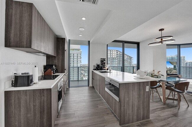 Foto del edificio - 801 S Miami Ave