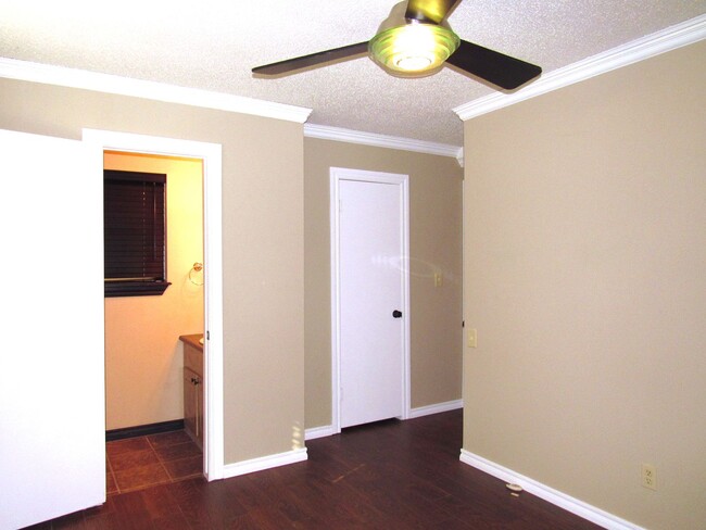 Building Photo - Beautiful Home with Inground Storm Shelter...