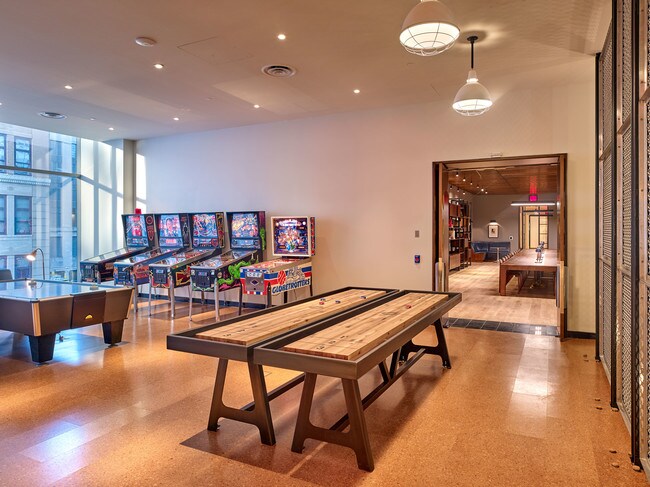 Foto del edificio - 435 W 31st St