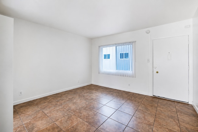 Interior Photo - Premier Apartments